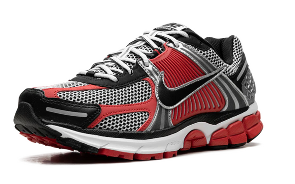 Nike Vomero 5 'Metallic Silver University Red'