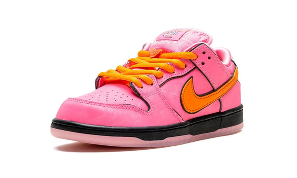 Nike Dunk Low SB x Power Puff Girls 'Blossom'