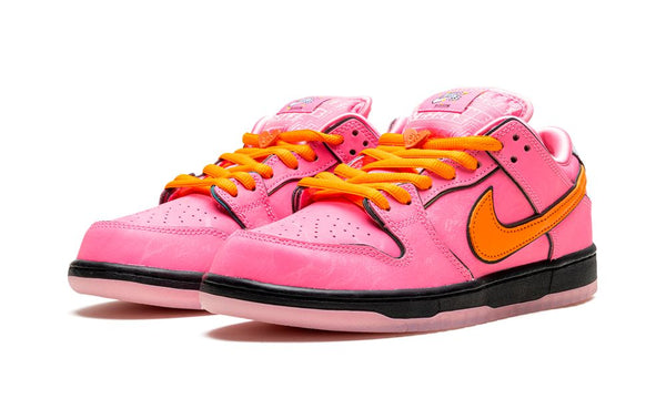 Nike Dunk Low SB x Power Puff Girls 'Blossom'