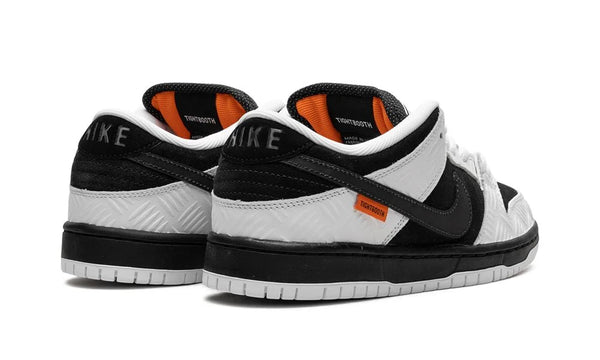 Nike SB Dunk Low 'Tightbooth'