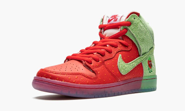 Nike Dunk High SB "Strawberry Cough"